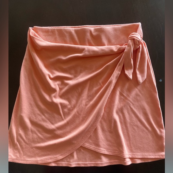 Aritzia matching two piece set - Picture 6 of 7